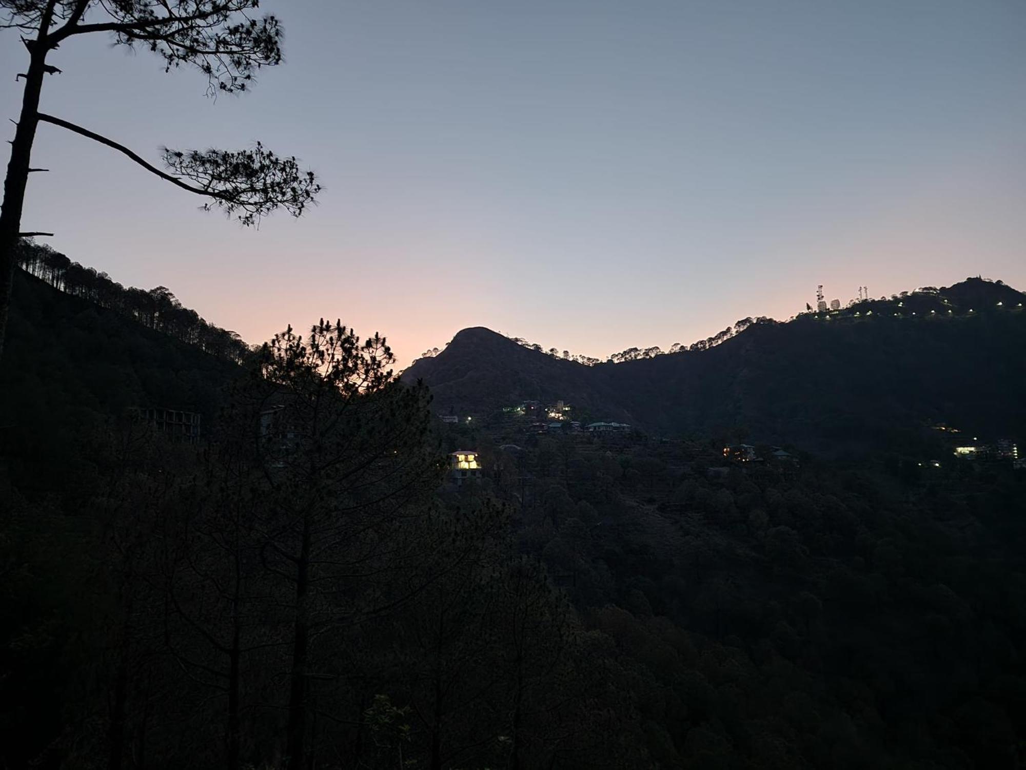 Pihu's Nest Homestay Kasauli
